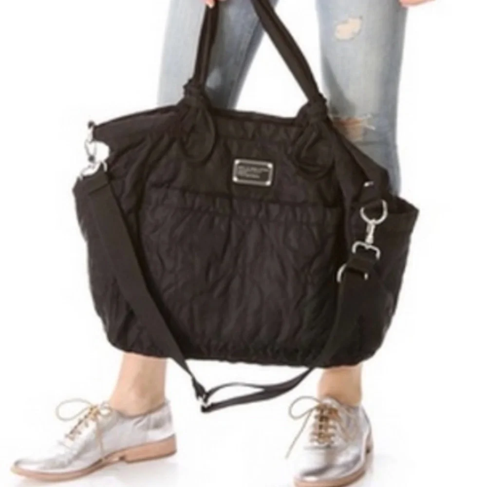 Marc by Marc Jacobs black Pretty Nylon Eliza-A-Baby Diaper Bag 🍼